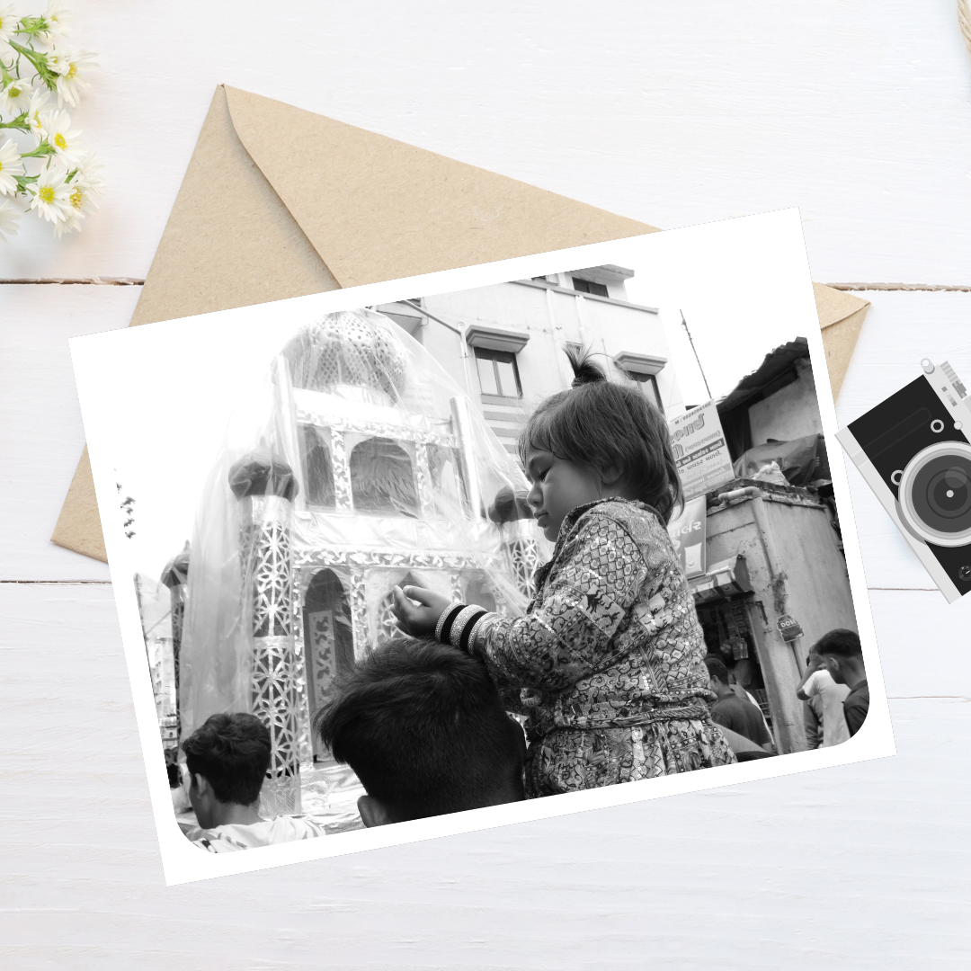 Child’s Devotion – Matte Print 7x5